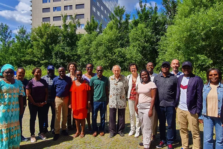 A group photo of the summer course 2022 alumni and IPBO staff