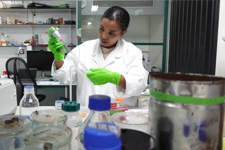 Nuhamin in the lab