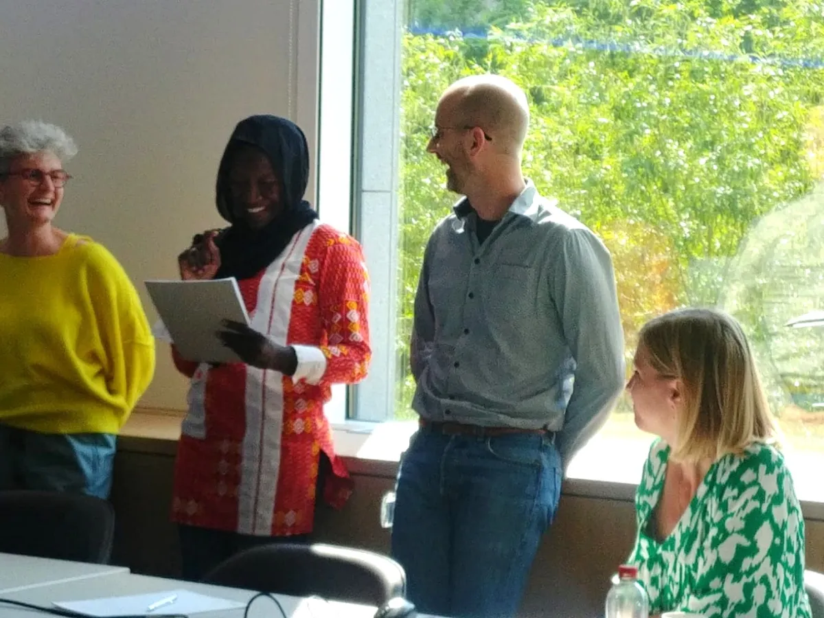 Cross cultural communication group work
